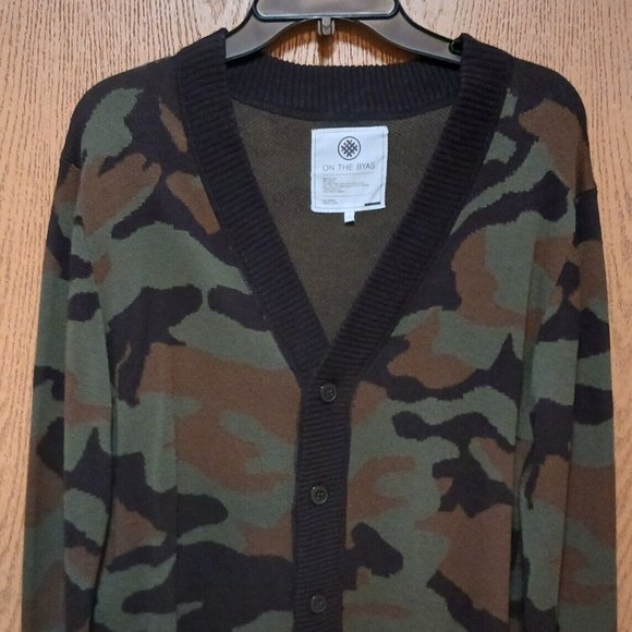 on the byas Other - On The Byas (Cardigan Camo)-(Brown/Green)-(Pre-owned)-(Sweater)-(Size M)-$25
